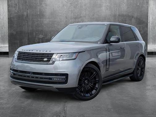 2025 Land Rover Range Rover P530 SE