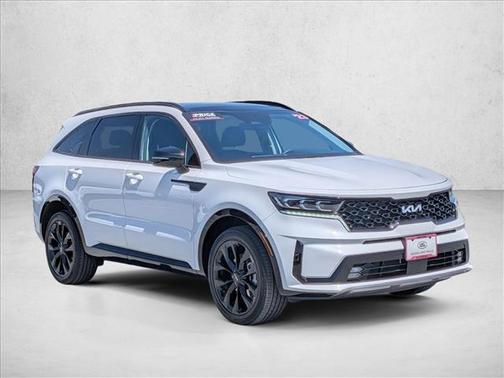 Glacial White Pearl 2023 Kia Sorento SX