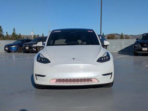 2022 Tesla Model Y Performance Dual Motor All-Wheel Drive