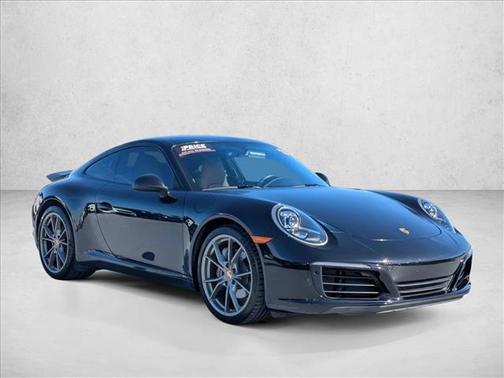 2019 Porsche 911 Carrera