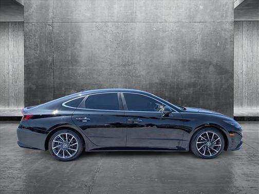 2021 Hyundai SONATA Limited