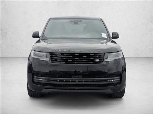Santorini Black Metallic 2026 Land Rover Range Rover P400 SE 7 Seat