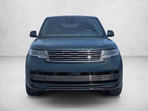 British Racing Green SV Bespoke Ultra Met Satin 2026 Land Rover Range Rover P615 SV