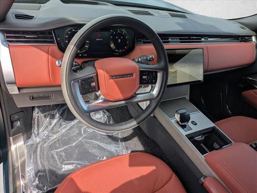 British Racing Green SV Bespoke Ultra Met Satin 2026 Land Rover Range Rover P615 SV