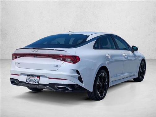 Glacial White Pearl 2022 Kia K5 GT-Line