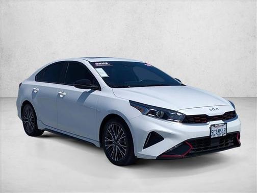 Snow White Pearl 2022 Kia Forte GT-Line