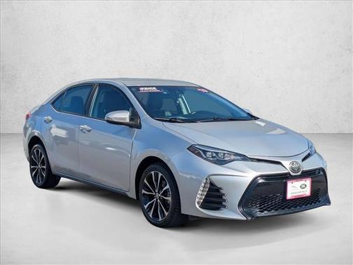 Classic Silver Metallic 2019 Toyota Corolla SE