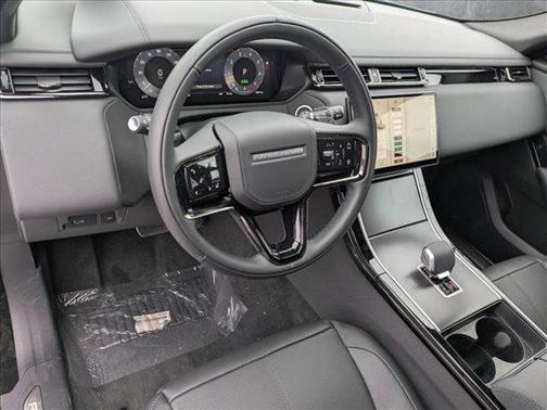 2026 Land Rover Range Rover Velar P250 SE R-Dynamic