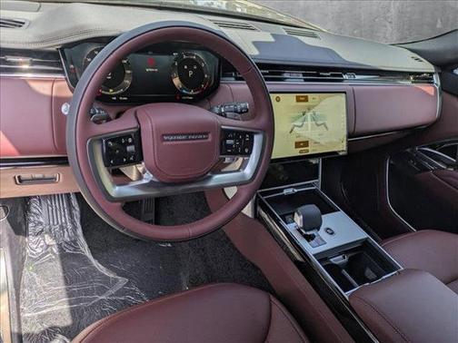 2025 Land Rover Range Rover P400 SE