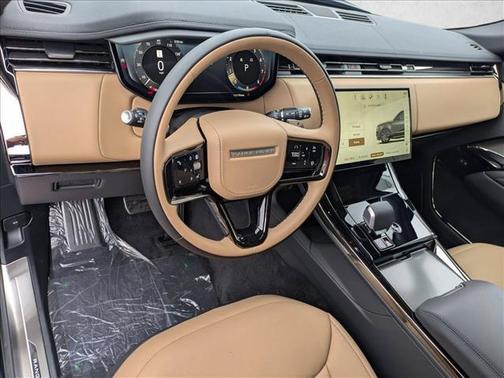 British Racing Green SV Bespoke Ultra Met Gloss 2026 Land Rover Range Rover Sport SE