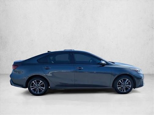Gravity Gray 2024 Kia Forte LXS