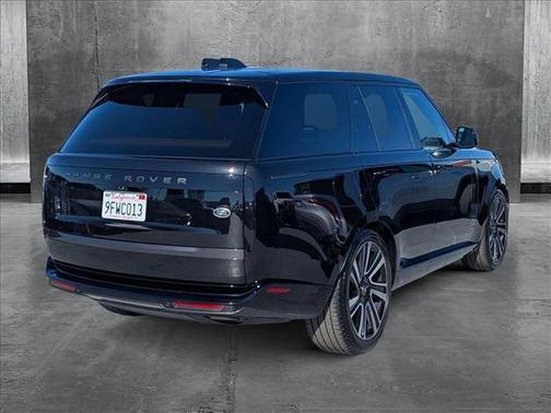 2023 Land Rover Range Rover P440e SE