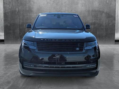 2023 Land Rover Range Rover P440e SE