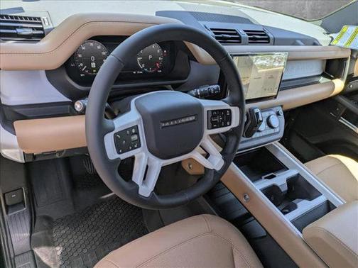 2025 Land Rover Defender 110 P400 S