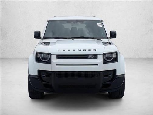 2026 Land Rover Defender P400 X-Dynamic SE