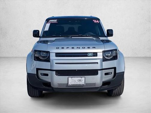 Hakuba Silver Metallic 2024 Land Rover Defender 130 P400 S
