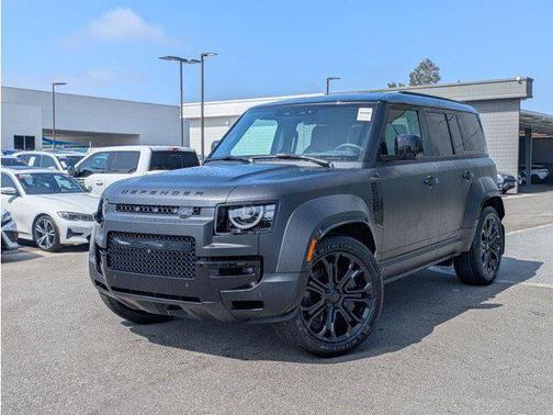 Narvik Black 2026 Land Rover Defender P635 OCTA Black