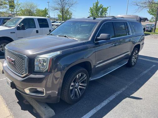 Iridium Metallic 2015 GMC Yukon XL Denali
