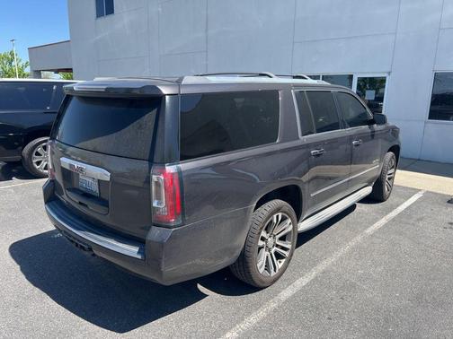 Iridium Metallic 2015 GMC Yukon XL Denali