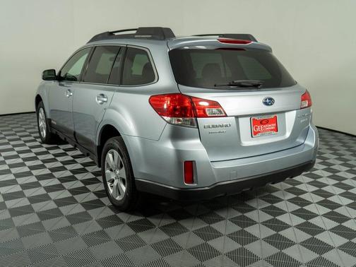 2012 Subaru Outback 2.5i Premium