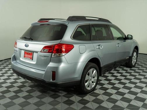 2012 Subaru Outback 2.5i Premium
