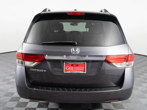 Gray 2016 Honda Odyssey EX-L
