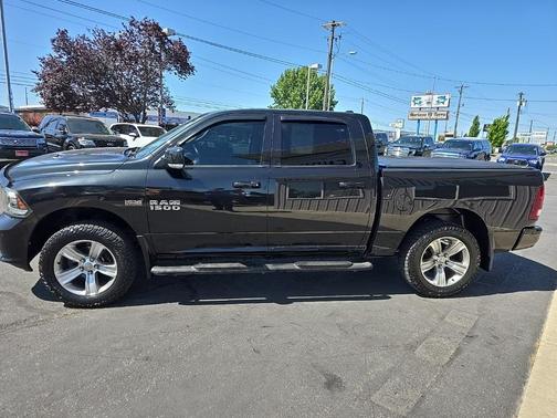 2016 RAM 1500 Sport