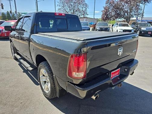 2016 RAM 1500 Sport