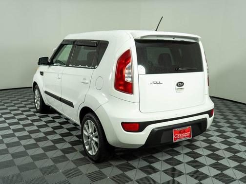 2012 Kia Soul +