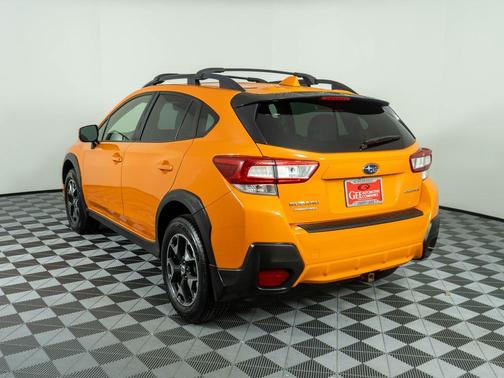 Sunshine Orange 2018 Subaru Crosstrek 2.0i Premium