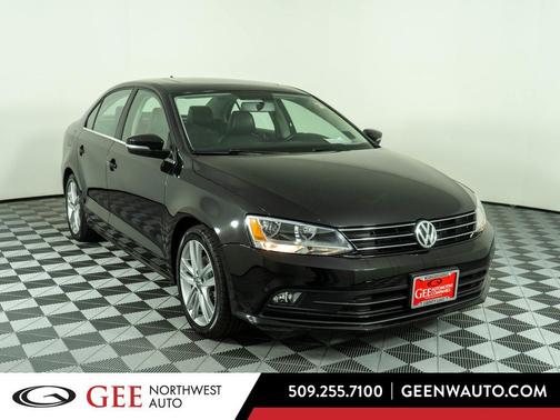 Black 2015 Volkswagen Jetta 2.0L TDI SEL