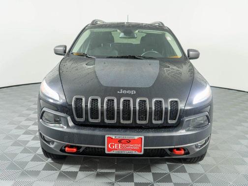 2018 Jeep Cherokee Trailhawk
