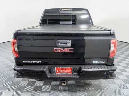Onyx Black 2018 GMC Sierra 1500 Denali