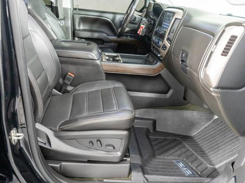 Onyx Black 2018 GMC Sierra 1500 Denali