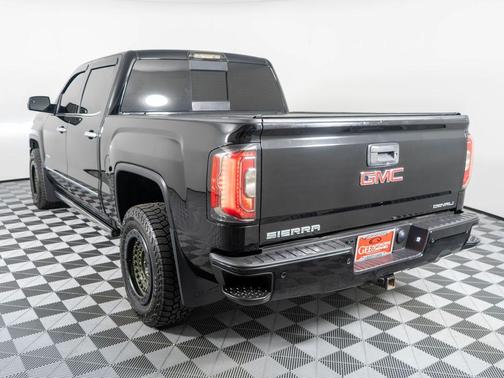 Onyx Black 2018 GMC Sierra 1500 Denali