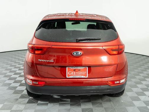 Hyper Red 2017 Kia Sportage LX
