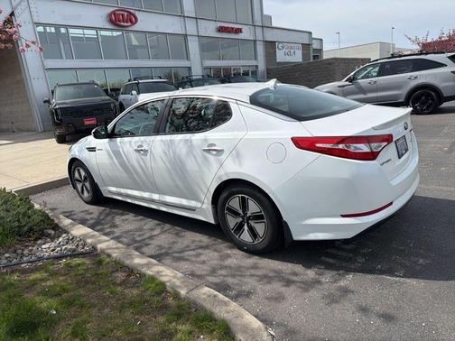 Snow White Pearl 2013 Kia Optima Hybrid LX