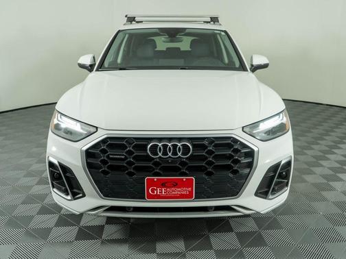 2024 Audi Q5 45 S line quattro Premium
