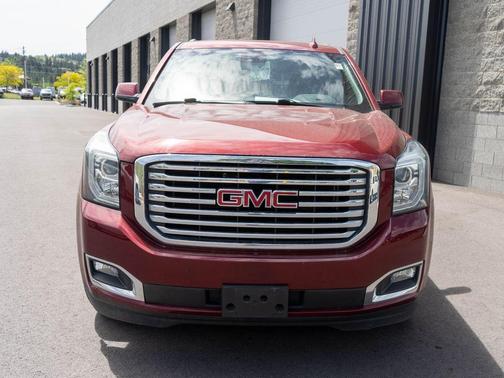 Crimson Red Tintcoat 2018 GMC Yukon SLT
