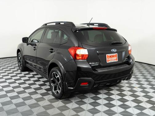 Crystal Black Silica 2014 Subaru XV Crosstrek 2.0i Limited