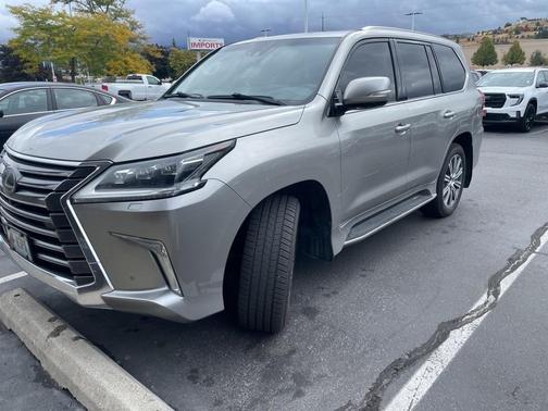 2016 Lexus LX 570 Base
