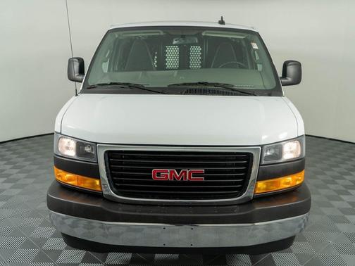 2024 GMC Savana 2500 Work Van