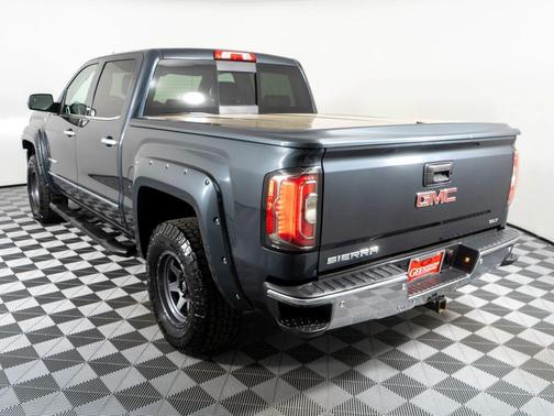 Dark Slate Metallic 2018 GMC Sierra 1500 SLT