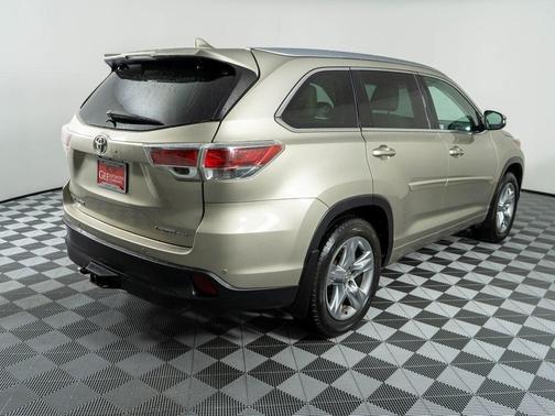 2014 Toyota Highlander Limited Platinum