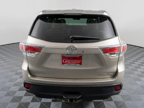 2014 Toyota Highlander Limited Platinum