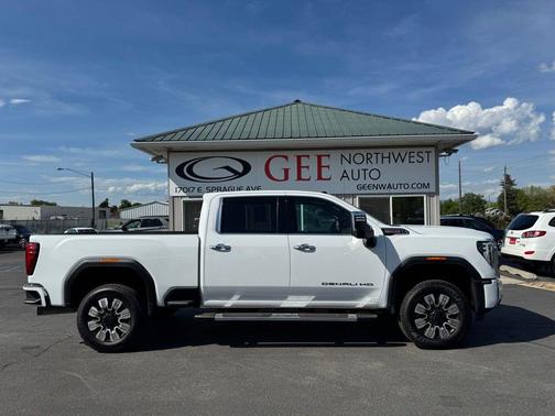 Summit White 2024 GMC Sierra 2500 Denali
