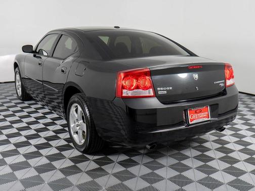 2010 Dodge Charger R/T