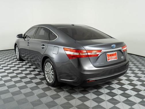 2014 Toyota Avalon Hybrid XLE Touring