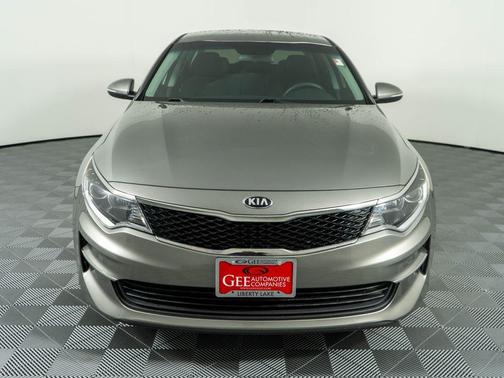 Titanium Silver 2016 Kia Optima LX