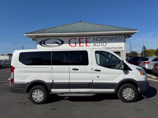 White 2017 Ford Transit-150 XLT
